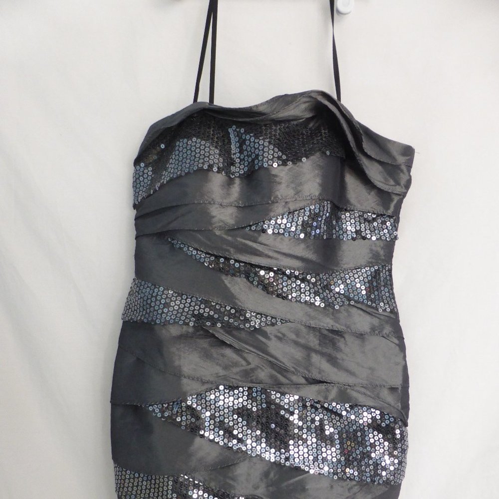 CITY STUDIO, size 5, grey and silver dress BNWT
